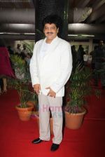 Udit Narayan at Dr Tiwari_s Bday bash on 22nd July 2011 (30).jpg